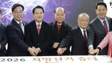 “계엄과 절연을… 참을만큼 참아” 오세훈, 장동혁 면전서 직격탄
