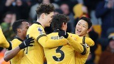 EPL 울버햄프턴, ‘1골 1도움’ 황희찬 앞세워 개막 후 20경기 만에 첫 승