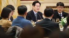 [속보]李 “역사의 올바른 편, 저는 착하게 잘살자는 의미로 이해”