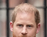 울먹인 英 해리 왕자 “파파라치가 아내 삶을…”