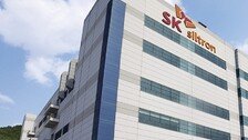 SK실트론 매각 이르면 내달 체결…최태원 지분까지 넘기나
