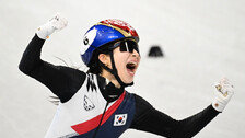 한국 빙상 첫 金…‘람보르길리’ 폭주로 女 3000m 우승