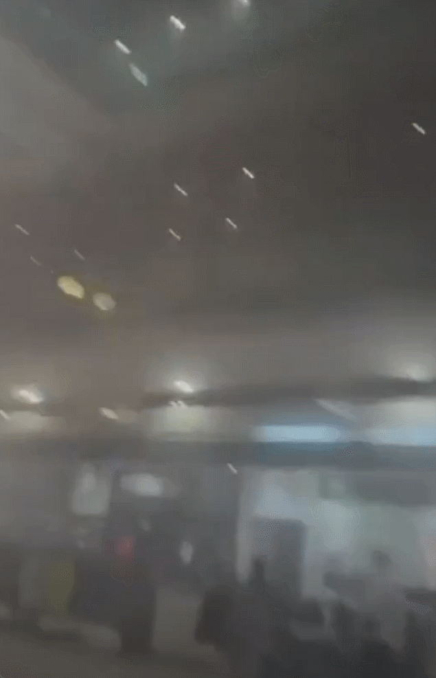 이란 보복에 7성급 호텔 불길-공항 파괴…테헤란은 축제 분위기