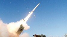美, 최신예 미사일 ‘프리즘’ 이란서 처음 쐈다