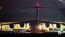 [단독]오산 떠난 美수송기 이미 대서양 건너… 미사일 재배치 시작된듯
