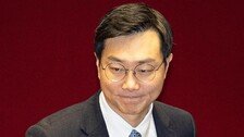 ‘성추행 의혹’ 장경태 탈당… 與, 윤리원에 중징계 요구