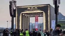 BTS가 말하는 컴백 공연 포인트…“광화문 상징 살리는 ‘오픈형 큐브’”