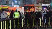 뒷모습까지 빛났다…아미들 ‘쓰레기’ 챙기며 질서있는 귀가