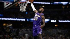 르브론 제임스, 1612경기 금자탑…NBA 최다 출전 새 역사