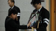 “아빠, 나 여기 있어”… 대전 공장 화재 희생자 눈물 속 첫 발인