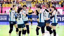 ‘쿠바 특급’ 실바 40점 맹폭…GS칼텍스, 현대건설 3-1로 꺾어