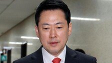 정당 지지율 민주 46% vs 국힘 19%…중도층선 44% vs 13%