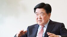 [초대석]“부족하다 여겨 좋은 인재 도움 청했더니… 14번 승진해 회장 돼”