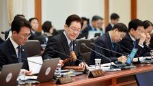 [사설]“하반기 또 추경할 수도”… 국가채무 역대 최고인데