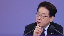 李 “똑같은 조건이면 비정규직이 보수 더 많이 받아야”