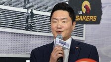껄끄러운 KCC 피하려 ‘고의 져주기’? 전희철 SK 감독에 벌금 500만원