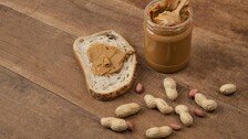 “하루에 한 스푼 먹었을 뿐인데”…땅콩버터, 급격한 혈당 상승 막아줘