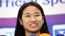 그랜드슬램 완성한 안세영 “부담·욕심 컸는데…멋지게 해내 후련해”