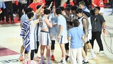 디펜딩 챔피언 LG 완파하고 챔프전 향하는 소노의 ‘벌떼 농구’