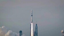 베이조스도 로켓 재사용 성공…머스크 스페이스X에 도전장