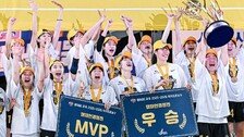 “박지수 빠졌지만, 허예은 뚫고 강이슬 쐈다”… KB스타즈 ‘3전 전승’ 세번째 통합우승 축포