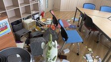 초등생이 20분간 교사 폭행…의자 던지고 주먹-발길질