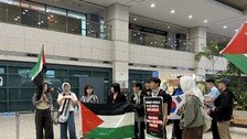 이스라엘군에 나포 한국인 2명 귀국… “얼굴 구타당해”