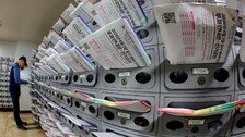 봉투째 버려지는 ‘선거공보물’…10명 중 1명만 “자세히 읽어”