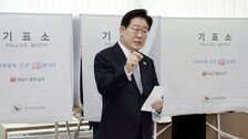 이재명 대통령 ‘투표지 노출’ 논란에…중앙선관위원장도 고발당해