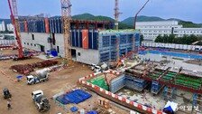 서버 한 대가 수백 대 전력 삼킨다…LG유플러스 파주 ‘AI 공장’ 가보니
