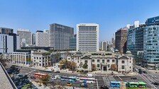 한은 “AI 쓰면 업무시간 줄지만, 생산성은 그대로”