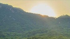 성유리, 딸 품에 안고 수영장 나들이…엄마 미소 가득