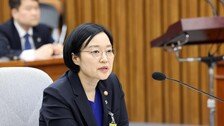 “청문회하느라 축구 안봐 수명 몇년 늘었을 것”…의원들 폭소
