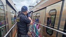 부산 전동차에 그라피티 남긴 외국인 2명 이미 출국…경찰 “인터폴 수배”