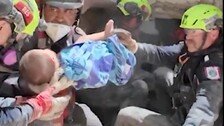 지진 부실 대응에 베네수엘라 친미 정권 위기… 트럼프에도 부담