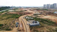 반도체-AI데이터센터에 원전 24기급 전력 추가 필요…국내 가동 원전 맞먹어