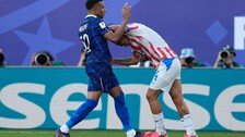 팔꿈치 가격·발차기…파라과이 ‘진흙탕 축구’ 이겨낸 프랑스