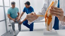 관절염, 진행 전에 막는다?…초음파 치료 가능성 나왔다 [노화설계]