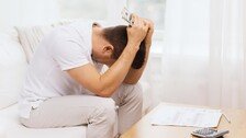 “주식 2억 벌었어” 친구 자랑에…뇌는 전치 4주 고통 느낀다