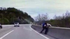 자살 시도자 극적으로 구조한 경찰, 박수