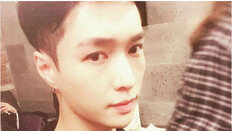 엑소 레이 실신 목격담…최근 SNS에 “잠이 안 온다. 계속 못 잔다”