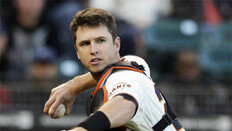 종주국 미국, 이번엔 흑역사 지우나