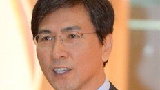 야권 다크호스로 떠오른 안희정… 문재인 대세론 위협할까