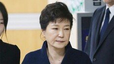 [토요기획]‘청와대 안주인’ 최순실, 대통령 침실 전등 교체까지 지시