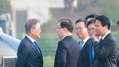 靑 “북중 만남, 비핵화 협상에 도움”… 남북미중 4자회담 검토
