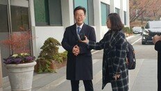 검찰 압수수색에 이재명 “수사협조…제 아내 자유롭게 되길”