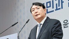 윤석열 “산업화-민주화 이뤄낸 국민과 함께할 것”