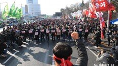 정부, 오늘 철강-석유화학 추가 업무명령 발동할듯