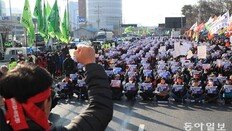 철강-유화 피해 2조원에 가동중단 위기… 정부, 시멘트 이어 ‘업무개시명령’ 검토