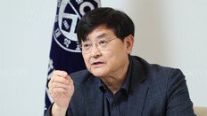 “대학 등록금 동결, 투자 줄어 학생 손해”